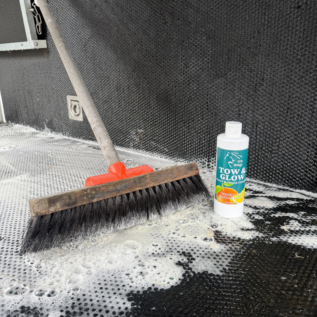 Refill Pouch Tow &amp; Glow Float &amp; Truck Cleaner