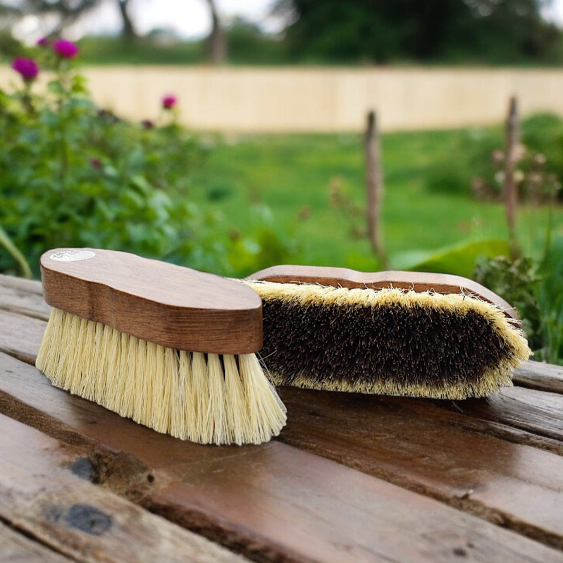 Grubby Mud Brush