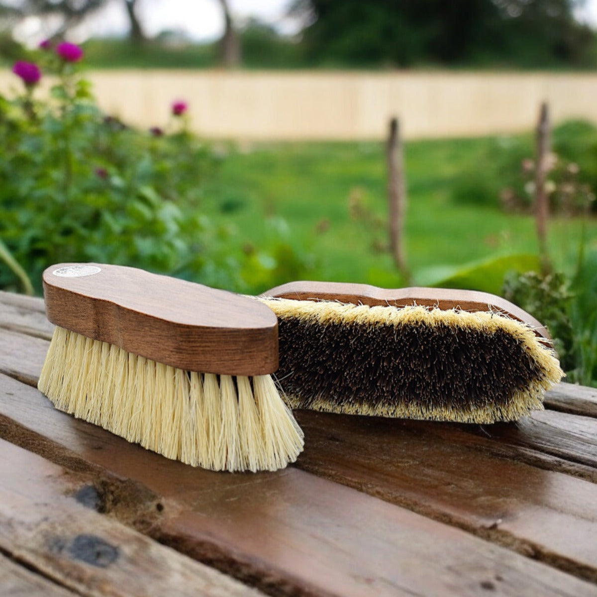 Grubby Mud Brush