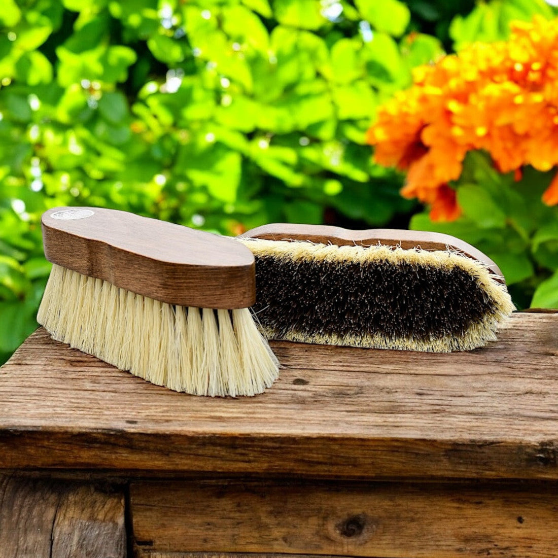 Grubby Mud Brush